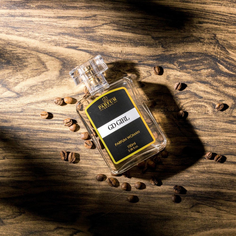 Kit doce e perigosa - GD Girl 100ml + GD Love 15ml + Body splash Seduction Scent - StoreParfum